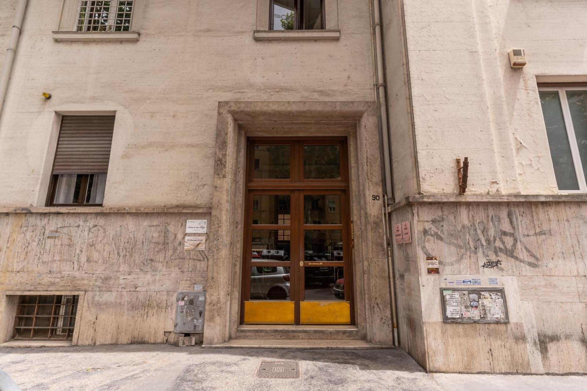 Appartement Angelico 90 à Rome Extérieur photo